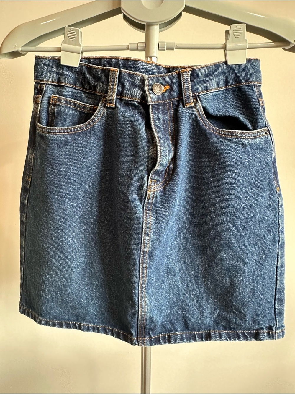 Vero Moda Blue Denim Skirt with Contrast Stitching
